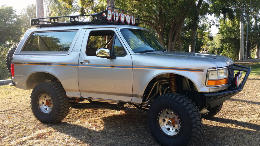 1995 Ford bronco roll cage