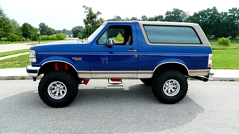 Ford bronco tilt nose texas #1