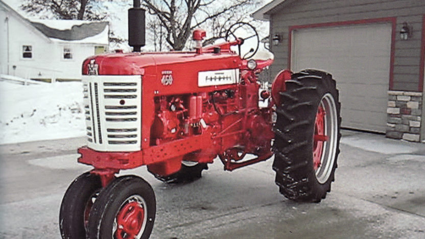 1957 Farmall 450 Diesel Tractor | Mecum Walworth 2011 | S61