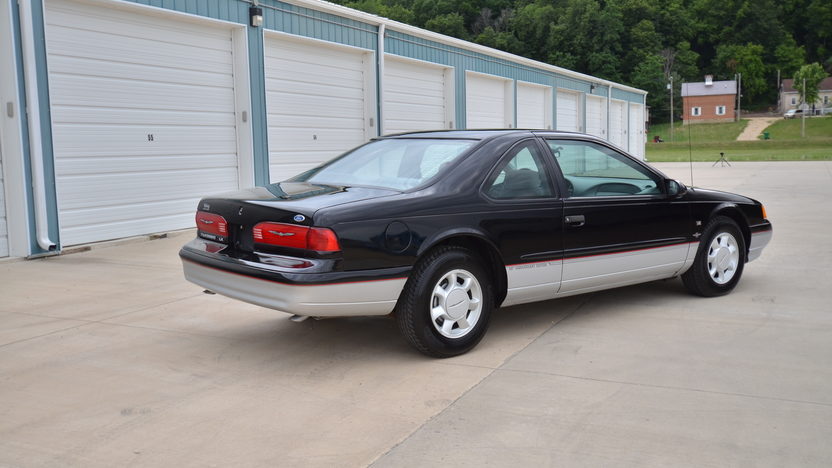 1995 Ford thunderbird carpet #5