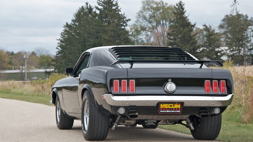 Ford mustang boss 557