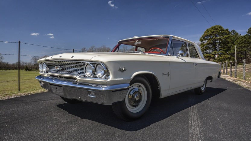 Ford custom 300 sedan